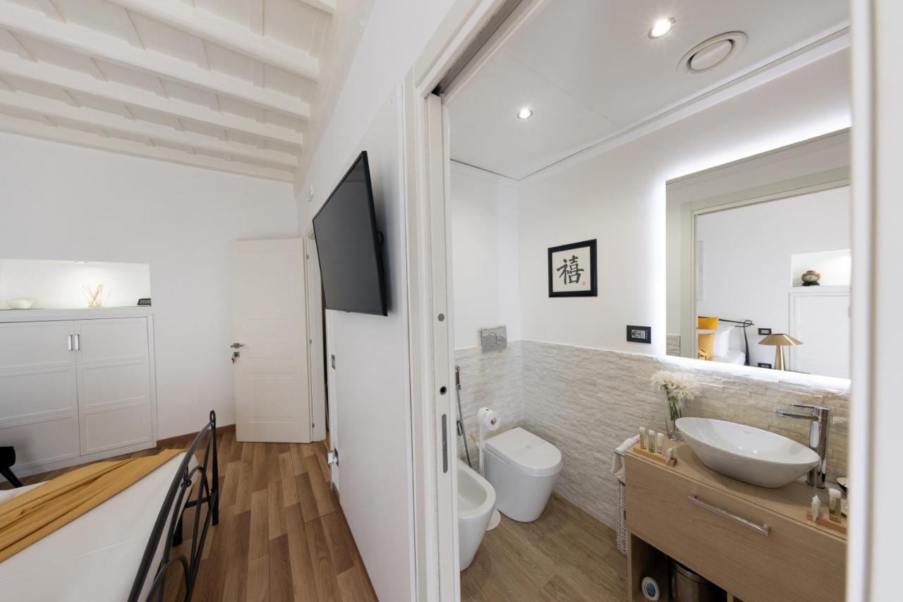 Barcaccia Luxury Suites Рим Экстерьер фото