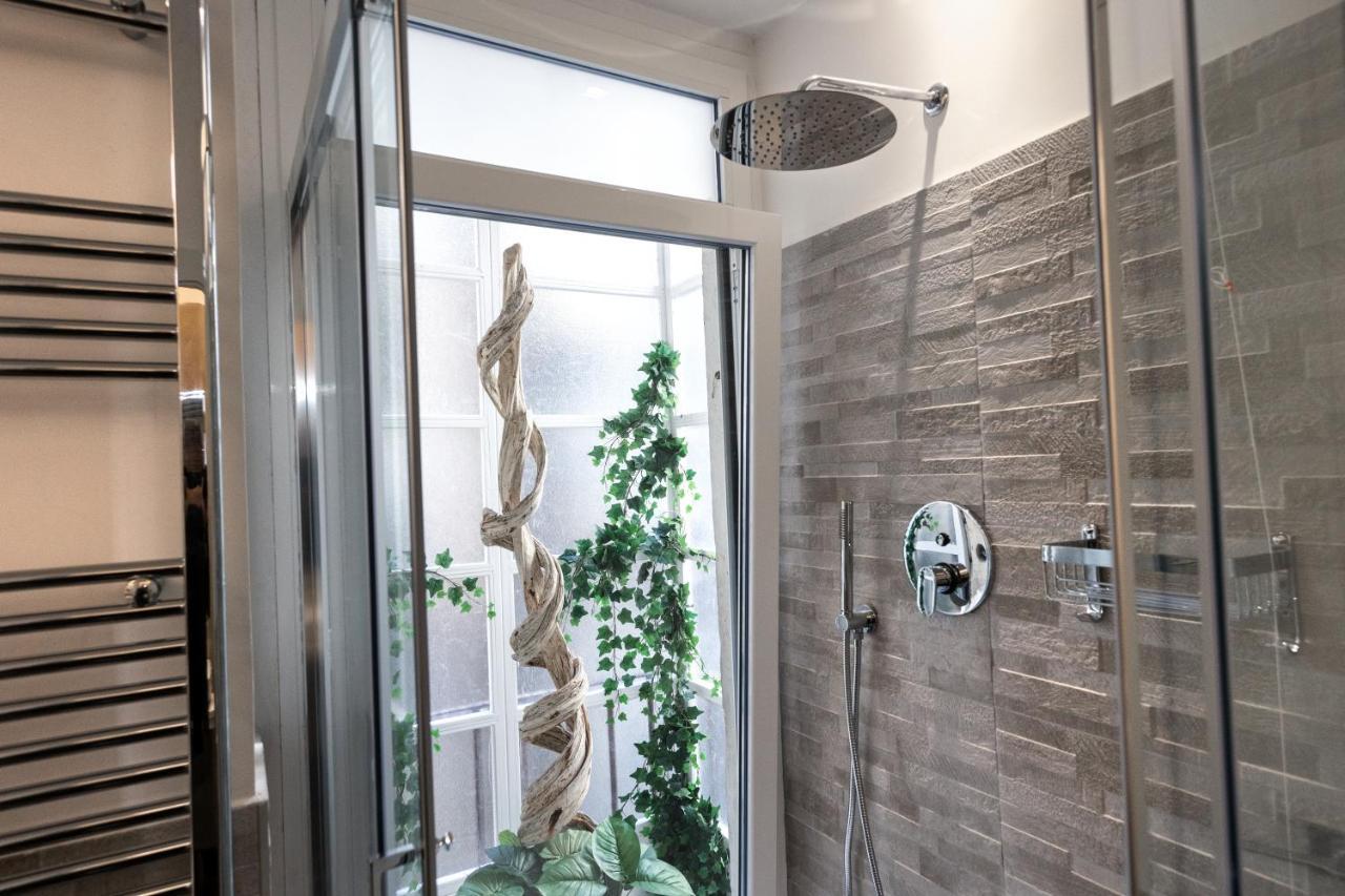 Barcaccia Luxury Suites Рим Экстерьер фото