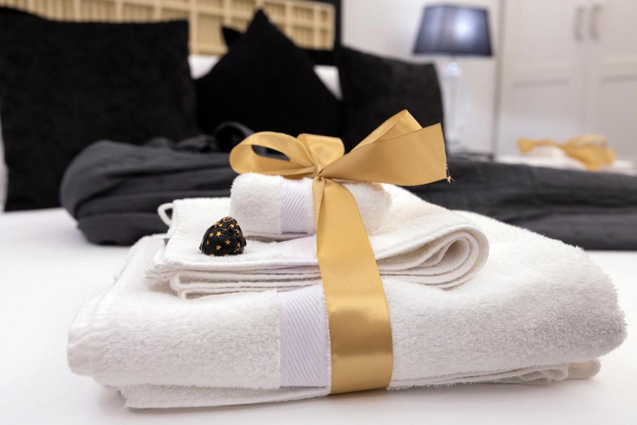 Barcaccia Luxury Suites Рим Экстерьер фото