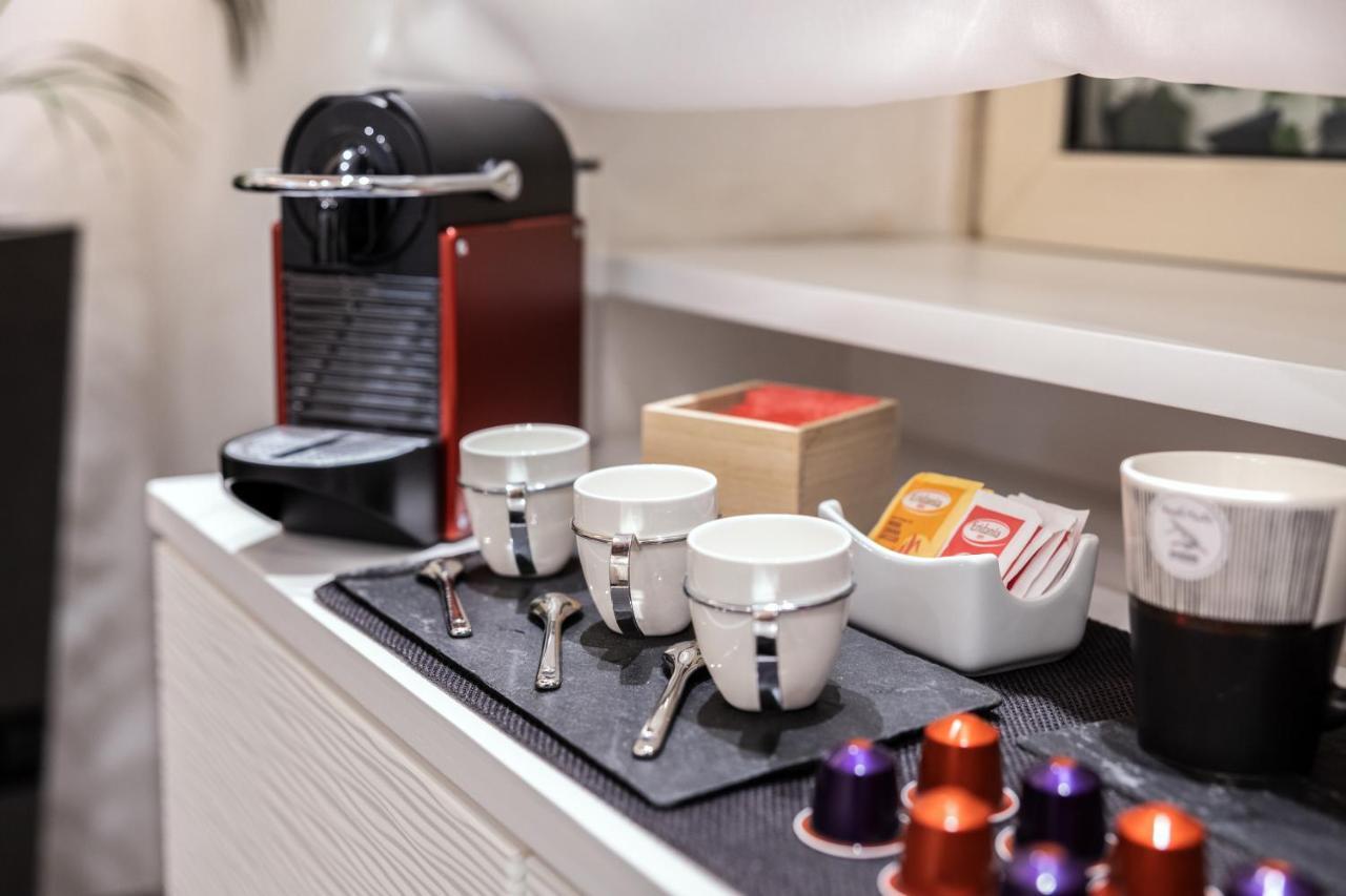 Barcaccia Luxury Suites Рим Экстерьер фото