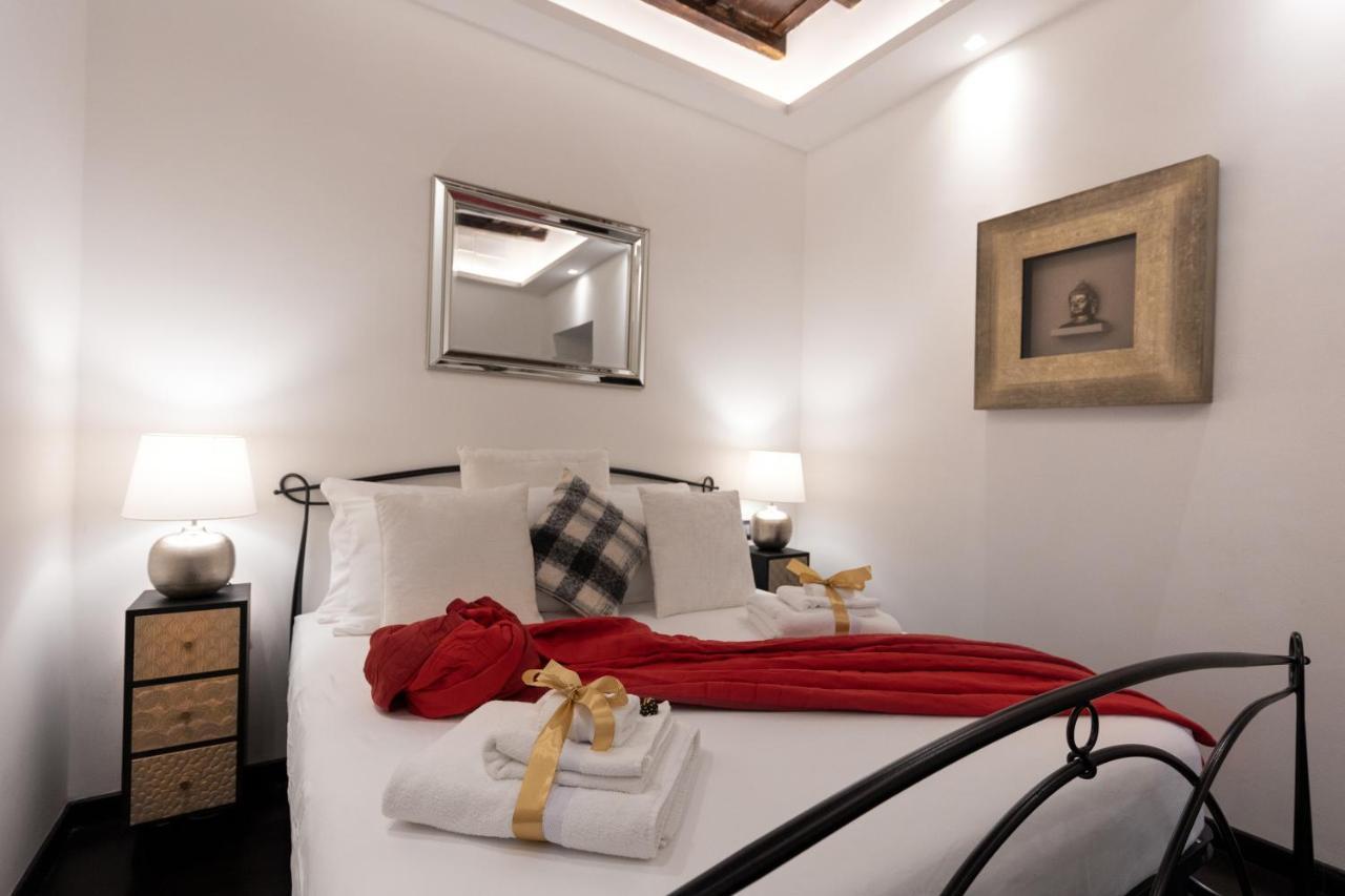 Barcaccia Luxury Suites Рим Экстерьер фото